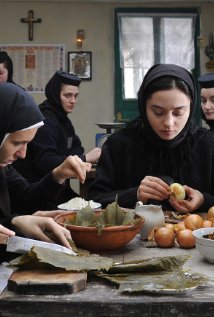 хочет посмотреть Dupa dealuri (2012). 
 #канны2012 http://www.afisha.ru/article/cannes-2012-the-end
